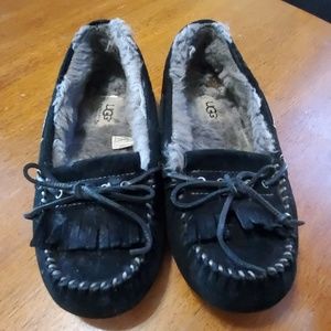 UGG Dakota House Shoe